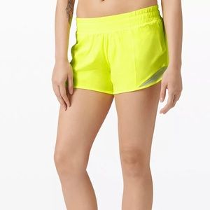 LuluLemon Hotty Hot Low-rise Short 4”